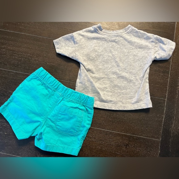 Carter’s two piece t shirt and shorts outfit 3M infant baby - Picture 4 of 5